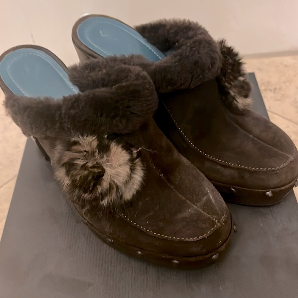 Via Spiga Sheraling Mules, size 5.5.  Like new!